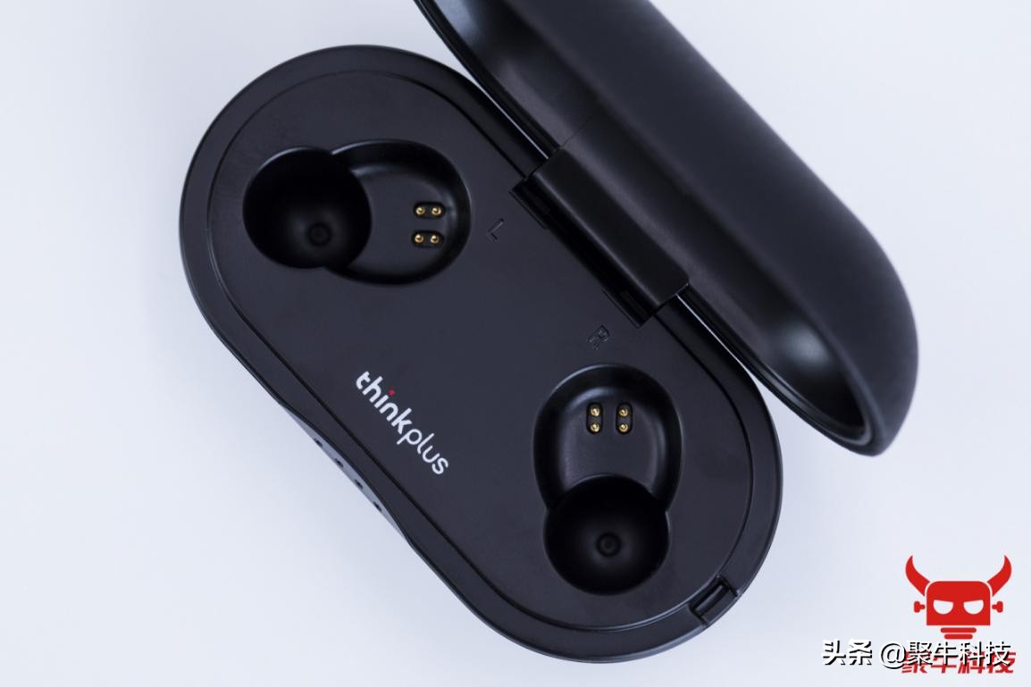 商务≠中庸TrackPods真无线蓝牙耳机评测IPX7防水洗澡
