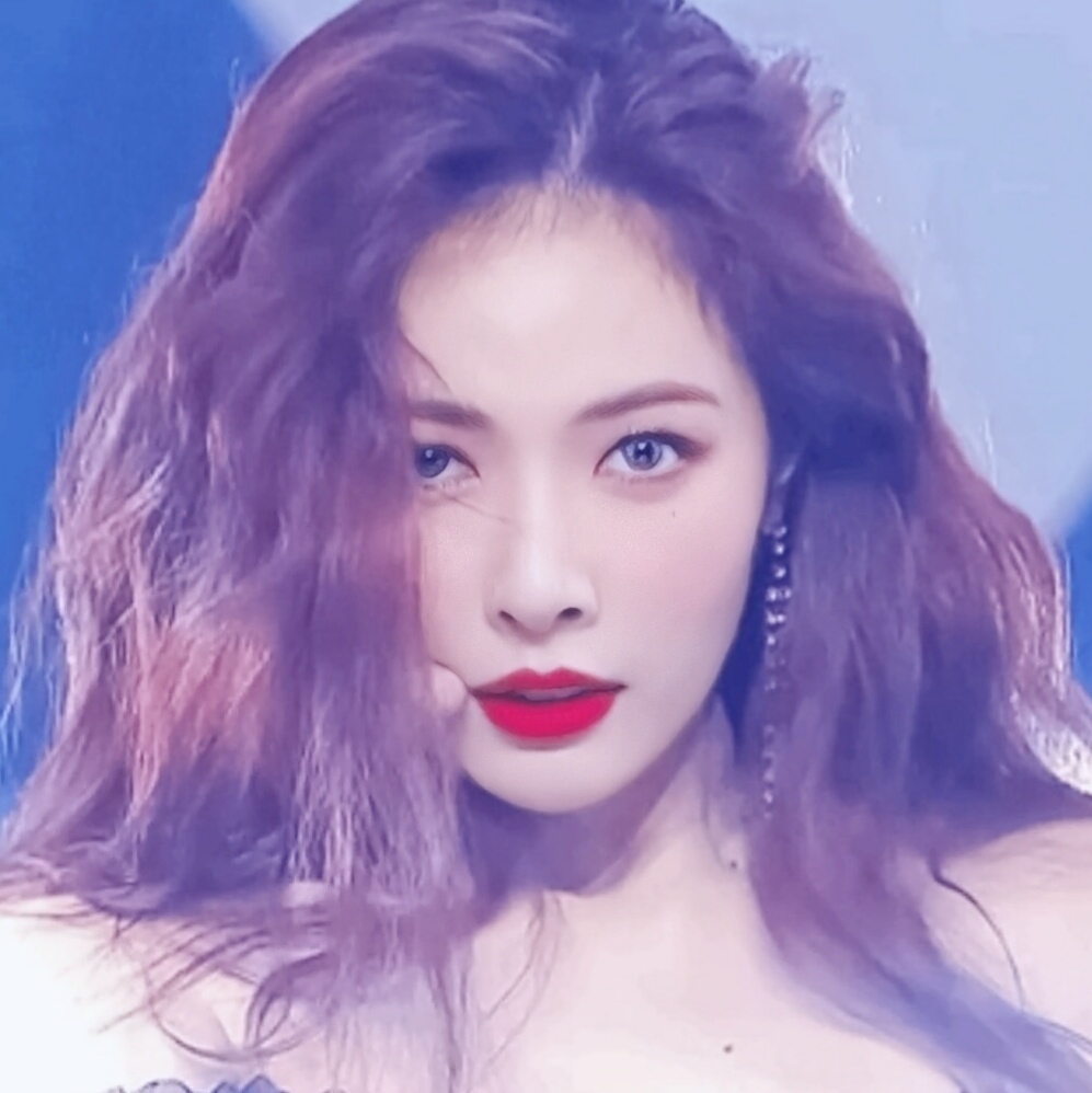 金泫雅：从韩国巨星到千夫所指，别让性感挡住你的实力