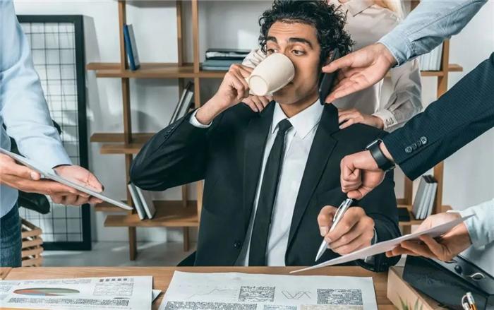 面试问欠100元不还怎么办,面试官借钱不还怎么回答