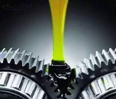 机油好坏与正时链条有关系吗,机油好坏对油耗有多大影响