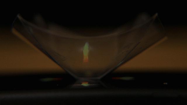 用矿泉水瓶全息投影,初音未来全息智能投影机器人