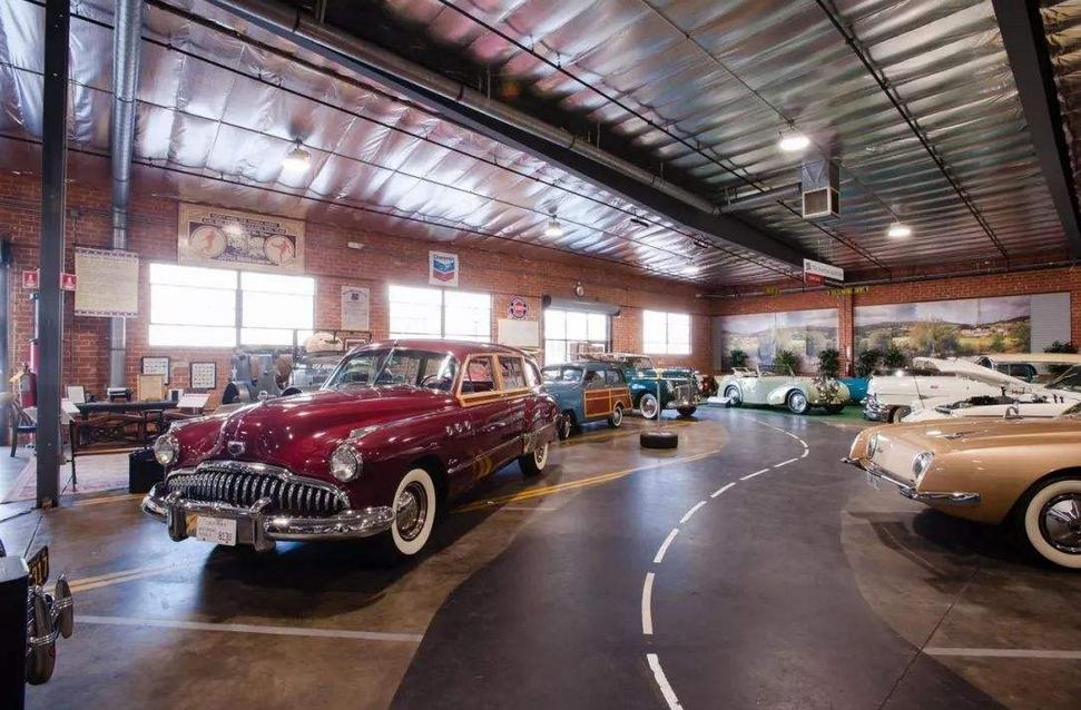 世界上最贵的耐克跑鞋,世界纪录的耐克鞋