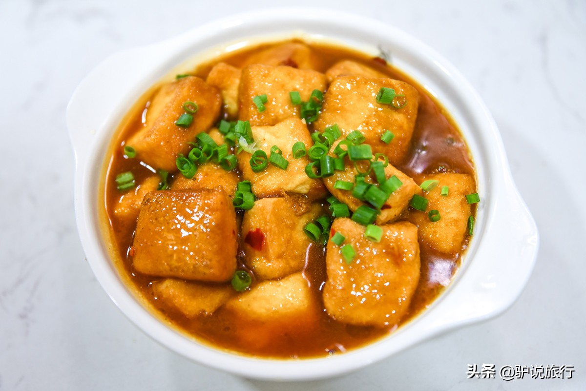 湖北小伙5年跑几十场马拉松，还“跑”出了家三亚Top3海鲜餐厅