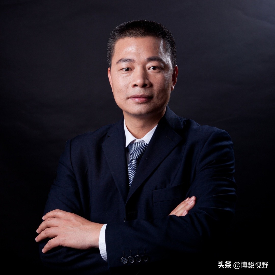 top采访唱歌,top日本采访