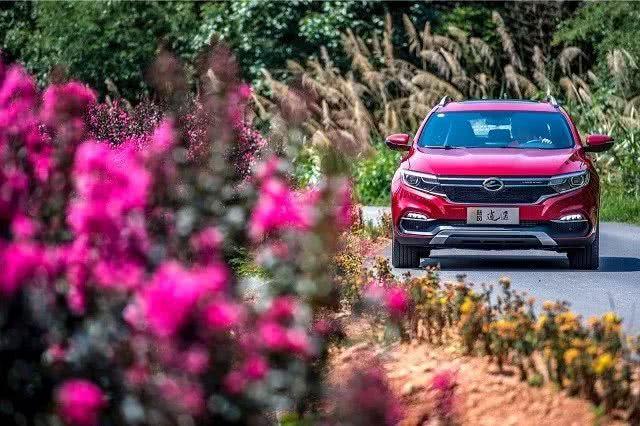 三大件不输合资车，行驶品质一流，试驾陆风轿跑SUV逍遥