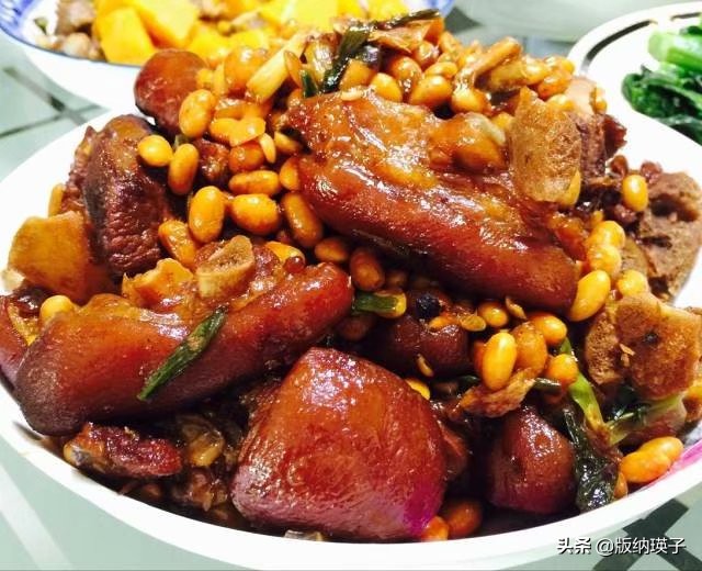 黄豆炖猪蹄最正宗的做法,黄豆炖猪蹄怎么炖才能好吃