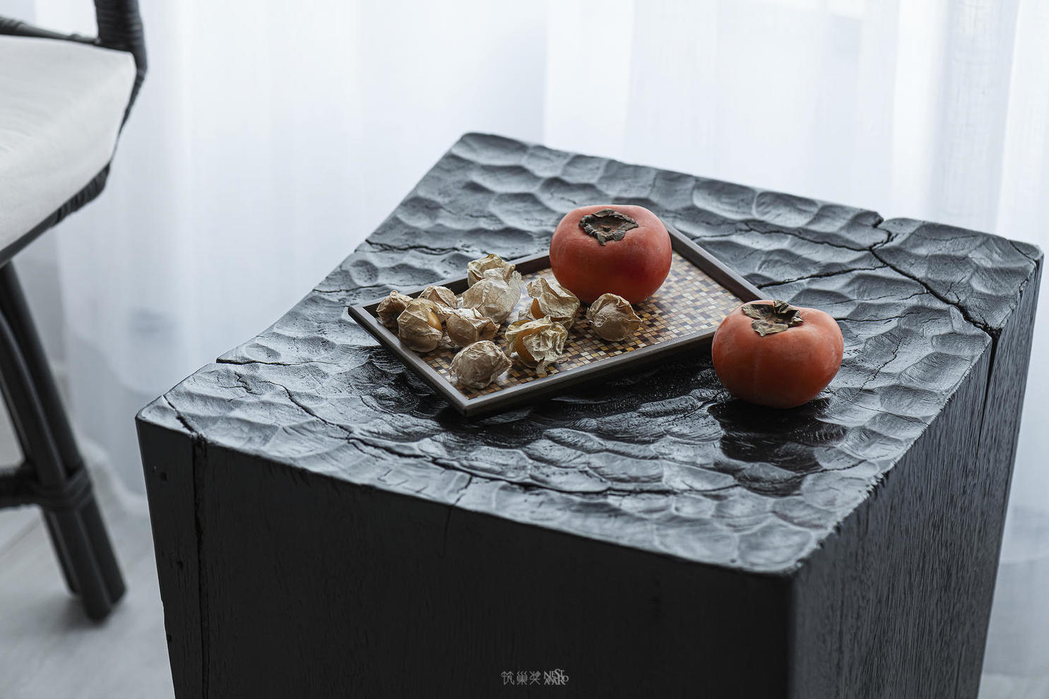 设计师梁彬：成都246㎡宁静致雅，黑与白交错空间