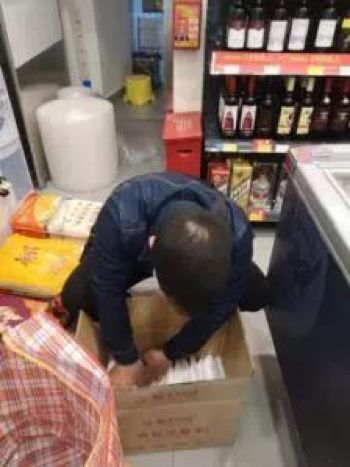 “代购”“厨子”“保洁”“学生”集齐一身，免税人全员出击