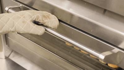 1折！长平路①烘焙店开业前夕竟决定：请全汕头人免费吃蛋挞