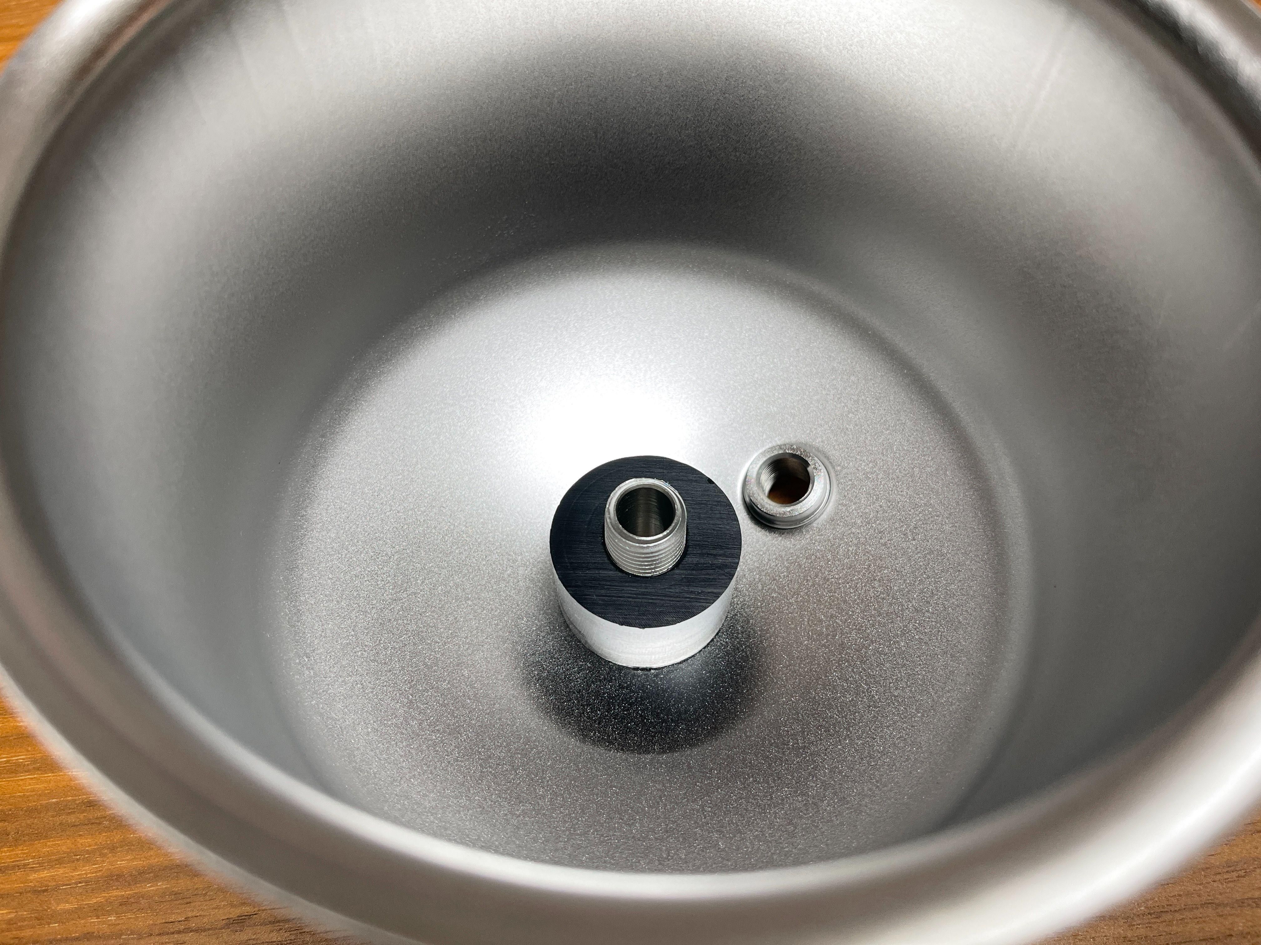 飞机上用的什么品牌的净水器,飞机上的净水器