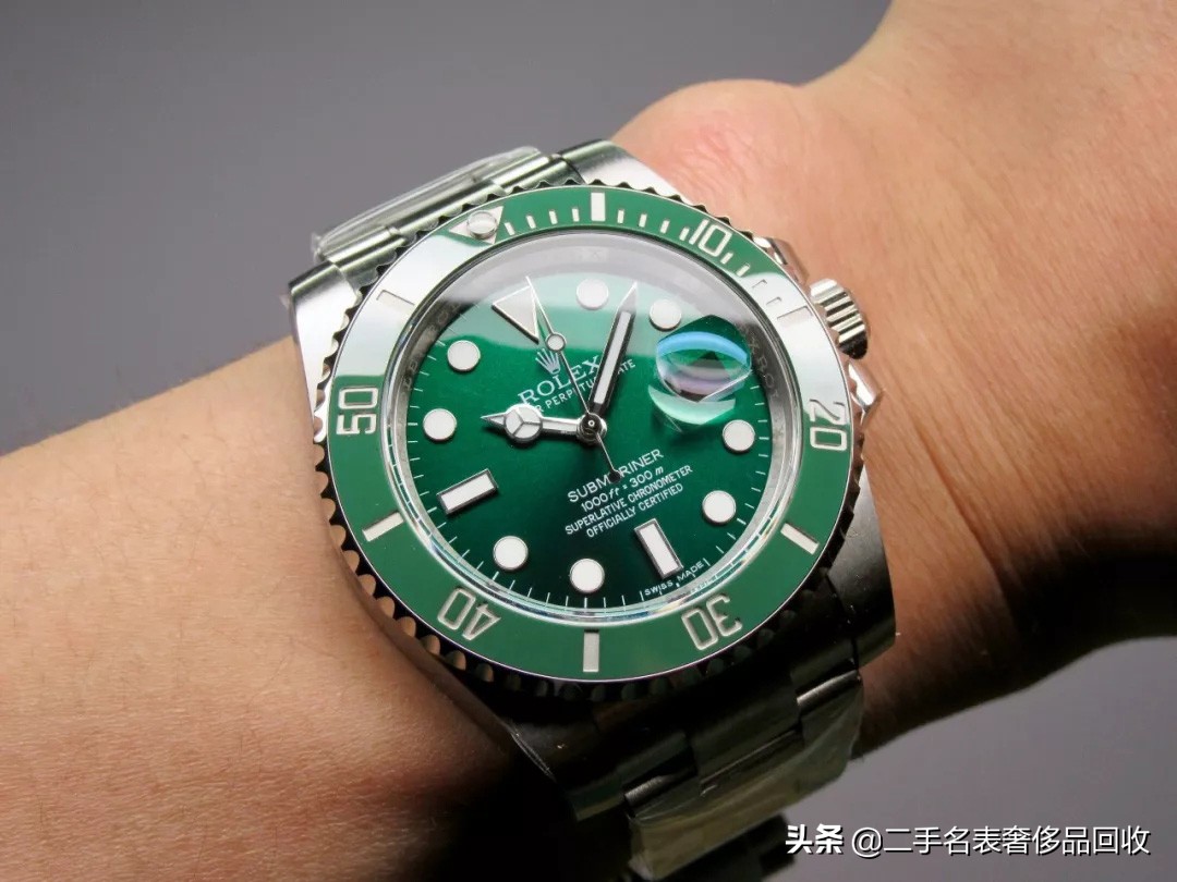 正宗的瑞士的绿水鬼手表多少钱,瑞士全自动机械表男士绿水鬼