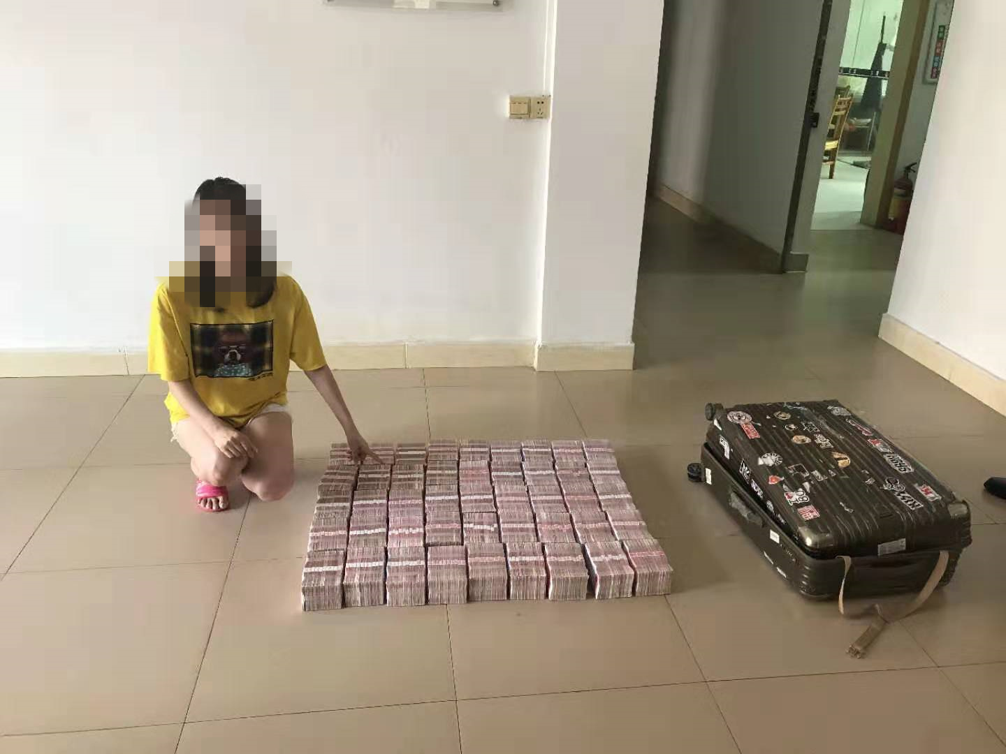 每月涉案资金达2亿！“赚呗”APP变相“洗钱”