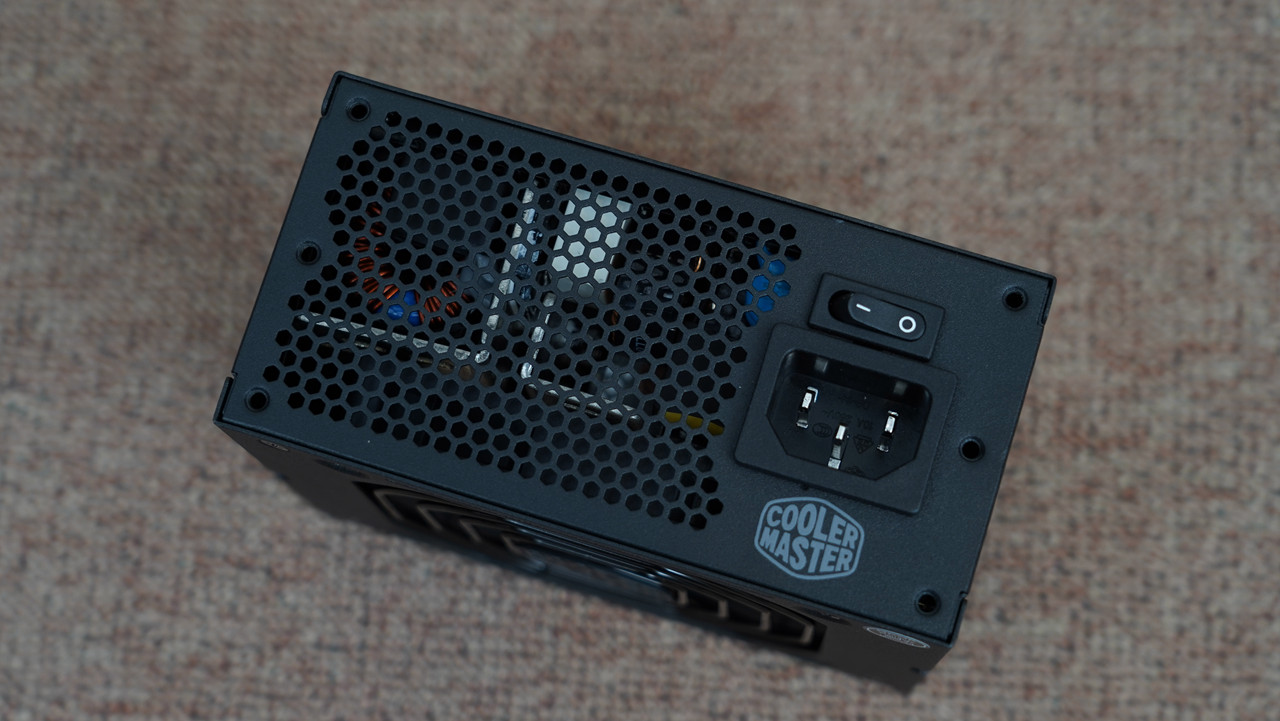 itx三槽显卡机箱,itx机箱能装多大显卡