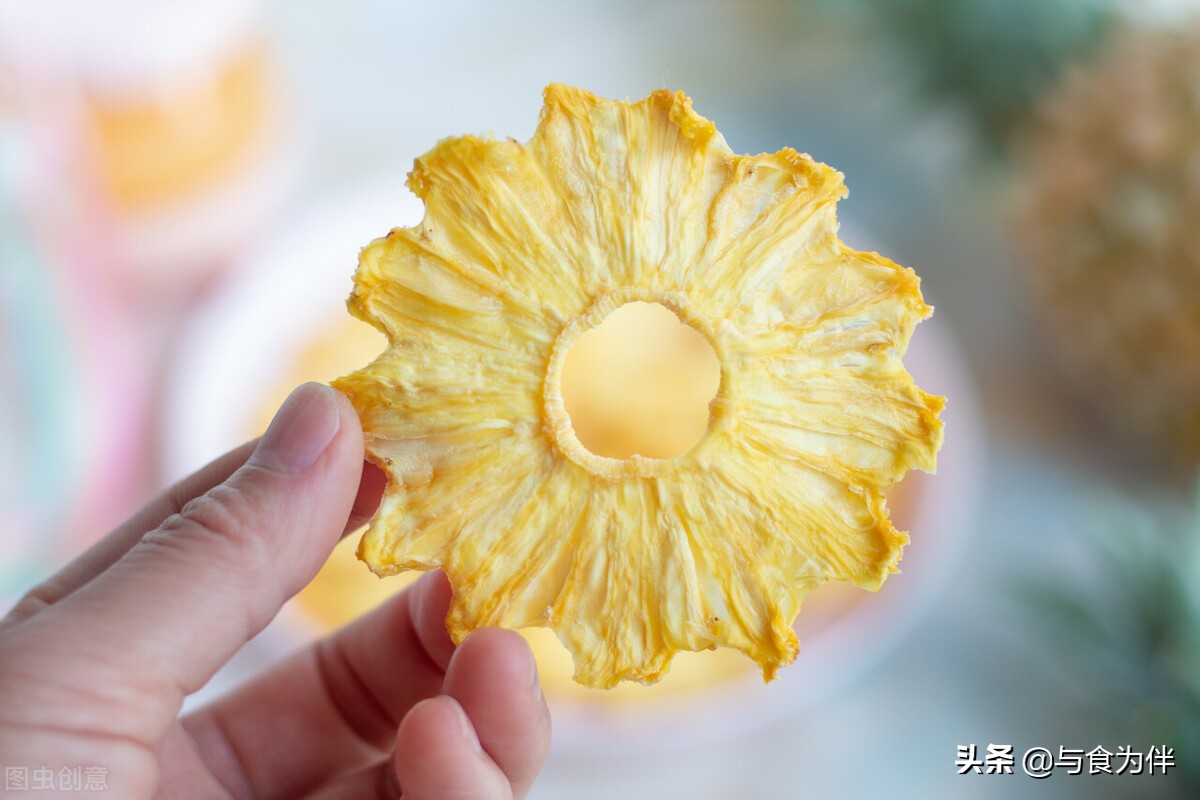 夏天来了摘各种水果,夏天这几种水果千万别乱给孩子吃