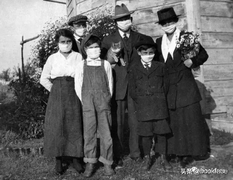 一百年前发明口罩视频,中国第一个口罩设计成功了吗