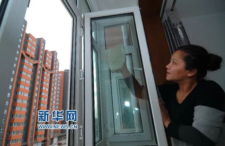 选购玻璃门窗的要点,选门窗玻璃一定要用隔热玻璃