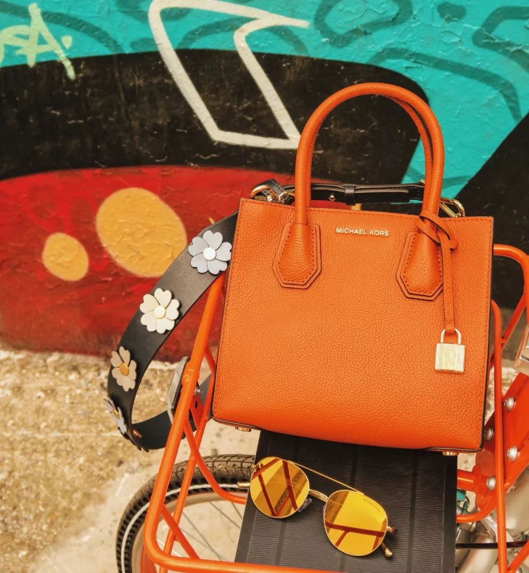 千元轻奢品牌包,人生第一只轻奢包怎么选