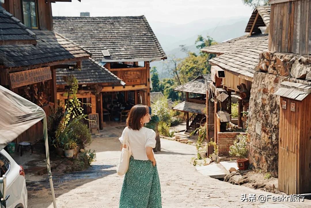 被刘昊然种草的云南小城，全网0攻略，我们花不到2k就逛吃6天