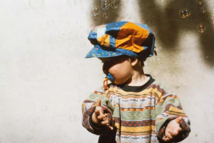 “我花200块，买来女儿性早熟”：多少中国孩子正在被掏空