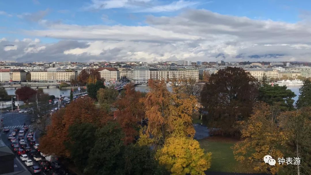 如何在日内瓦拍卖会上“捡漏”心仪古董表？