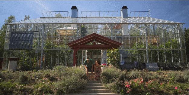 耗费十余年打造透明“自然屋”,瑞典爸爸终与自闭症儿子和解