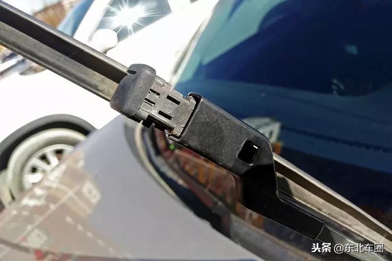 大众新捷达雨刷器更换视频,大众高尔夫雨刷器更换