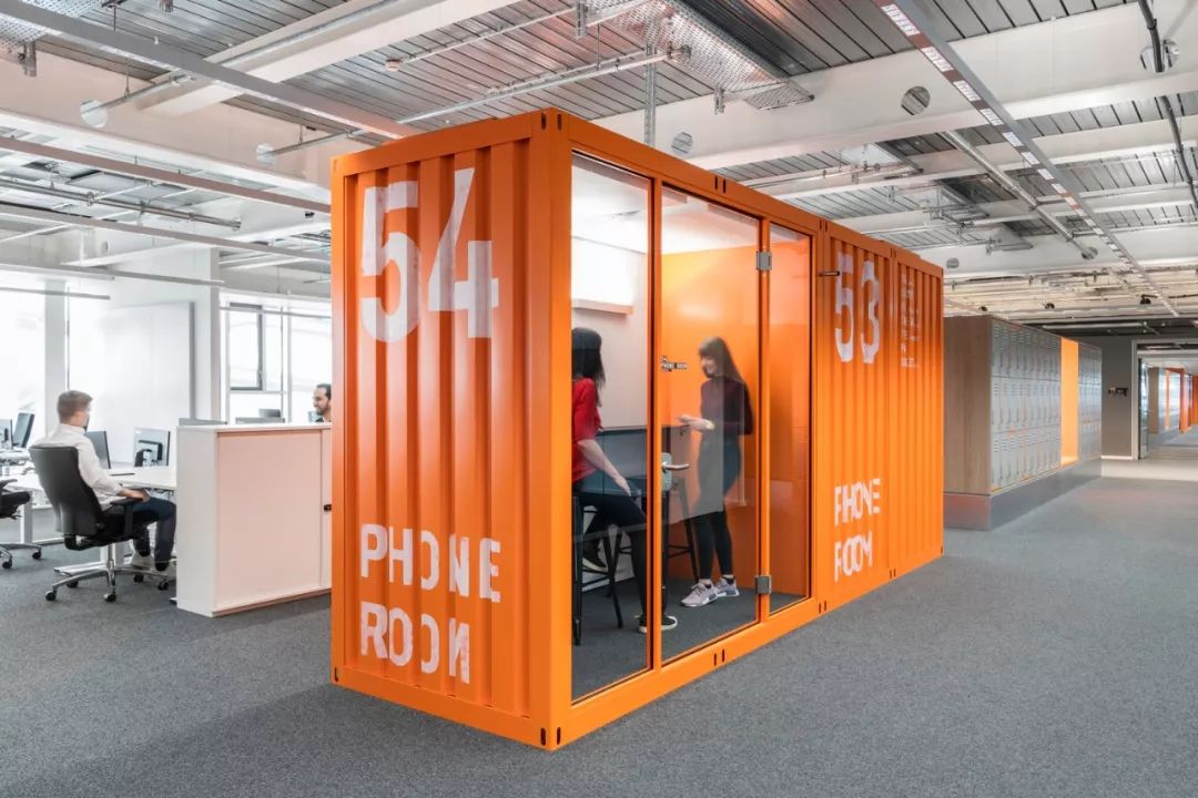 adidas总部航拍,adidas官方总部