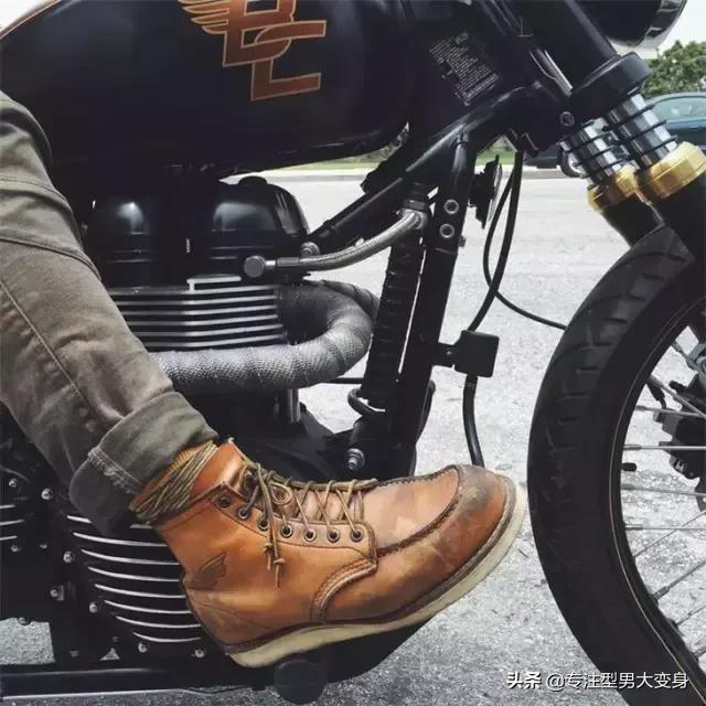 适合年轻人穿男靴,男生轻熟男靴