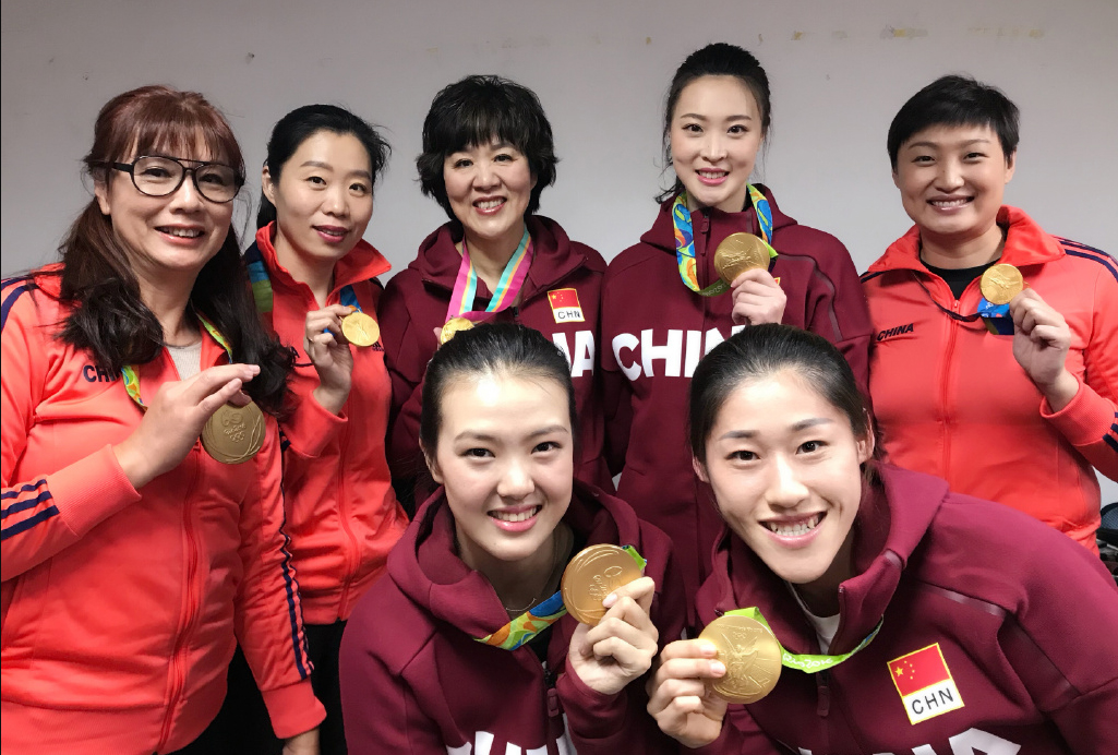 培养首位校园国手获誉“郎平第二”的大连老妹，未来能否接班郎导