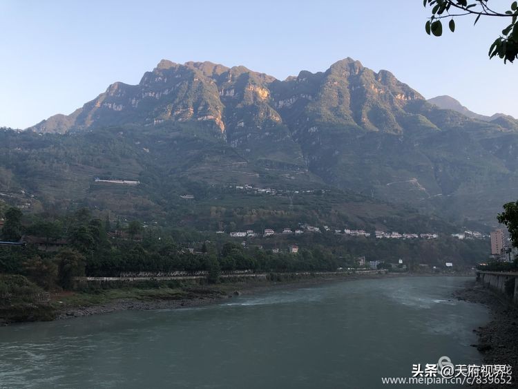 中国百慕大黑竹沟了解一下,穿越黑竹沟揭秘中国百慕大