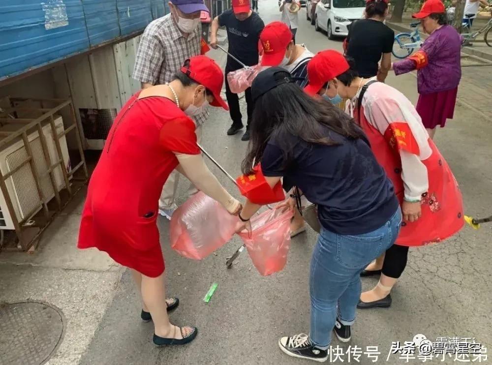 红袖标——最美的风景