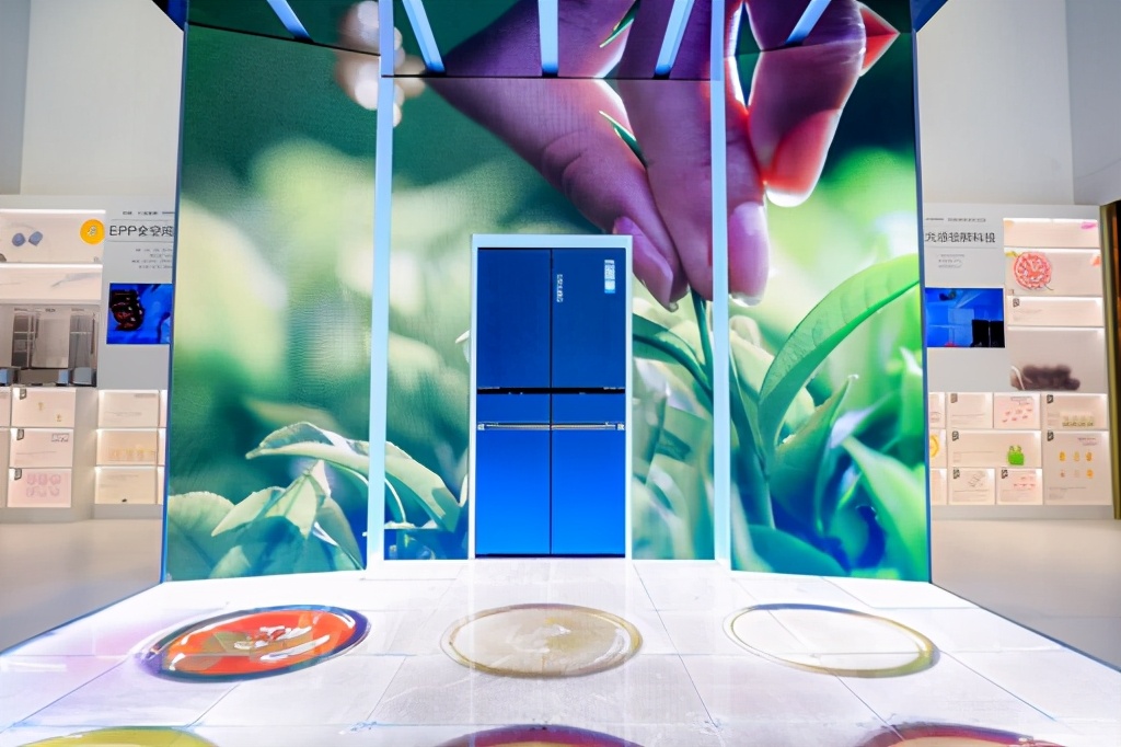 海尔高端品牌卡萨帝冰箱尺寸,买海尔冰箱顶配还是买卡萨帝冰箱