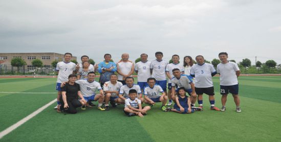 “荷”约金湖“莲”动足球