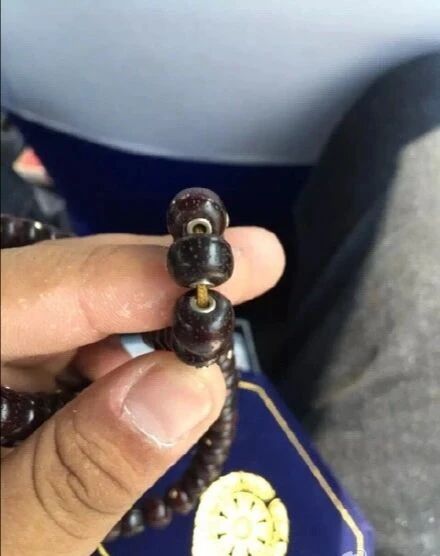 星月菩提手串盘了10年价值,星月菩提手串为什么价格差距大