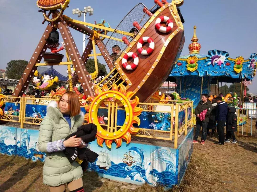 上海花桥街拍,武穴花桥街拍