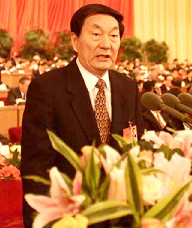 1999年，*镕基朱**总理访美即席演讲：你们也太小看我这总理了