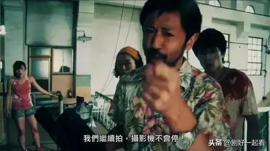 拍丧尸片演员被吓到,拍丧尸片时遇到真正丧尸袭击