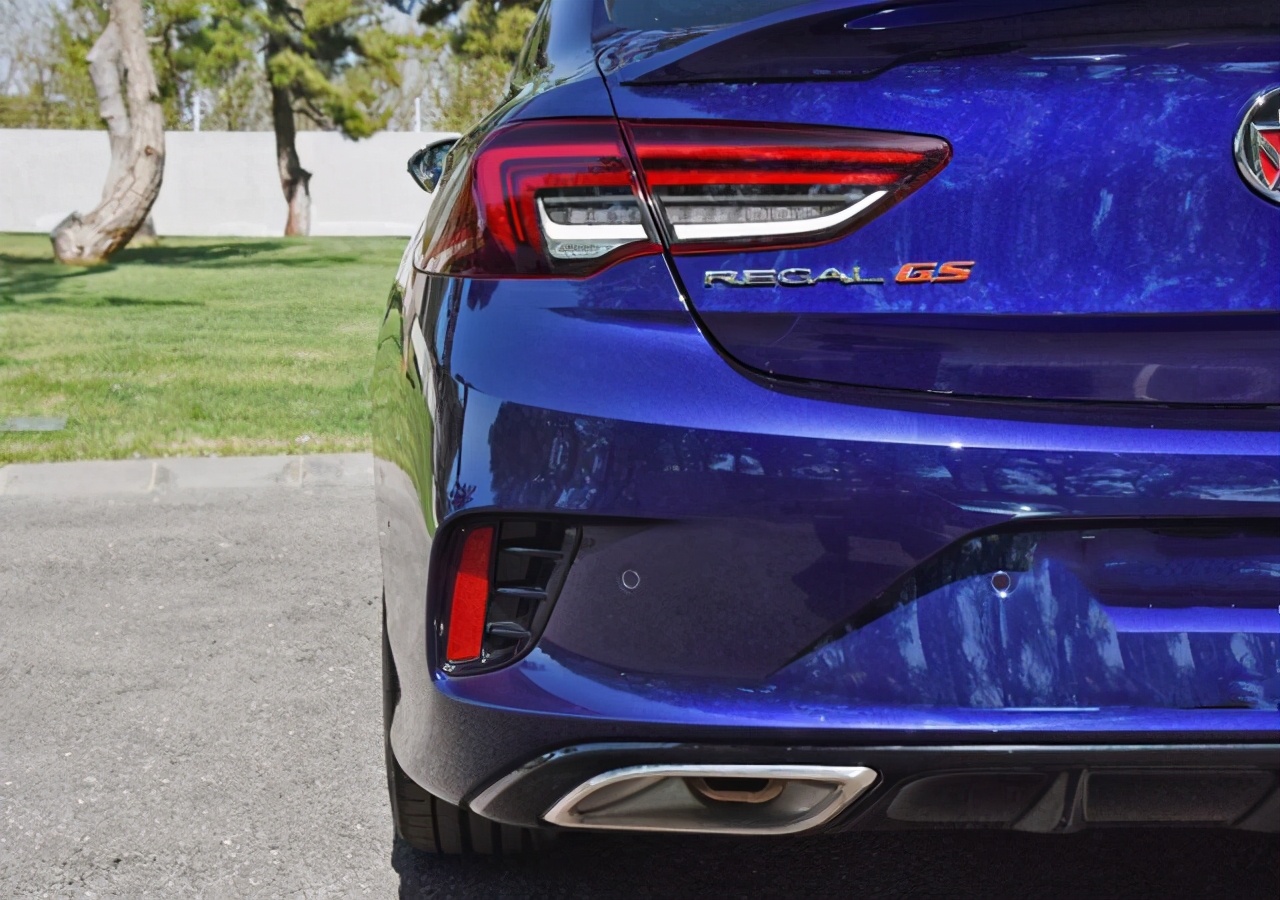 别克君威2.0t降价到14万3落地了吗,别克君威1.5t可以入手吗