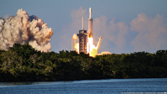 猎鹰重型火箭商业发射载荷,猎鹰重型火箭运力有多大