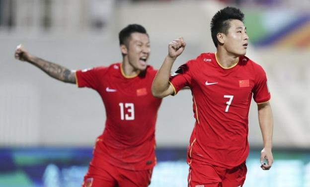 李铁赛后发言再引争议,李铁赛后发言遭媒体人集体批评