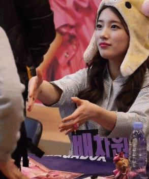 手脚红润冰冷多汗,手脚多汗泡什么好