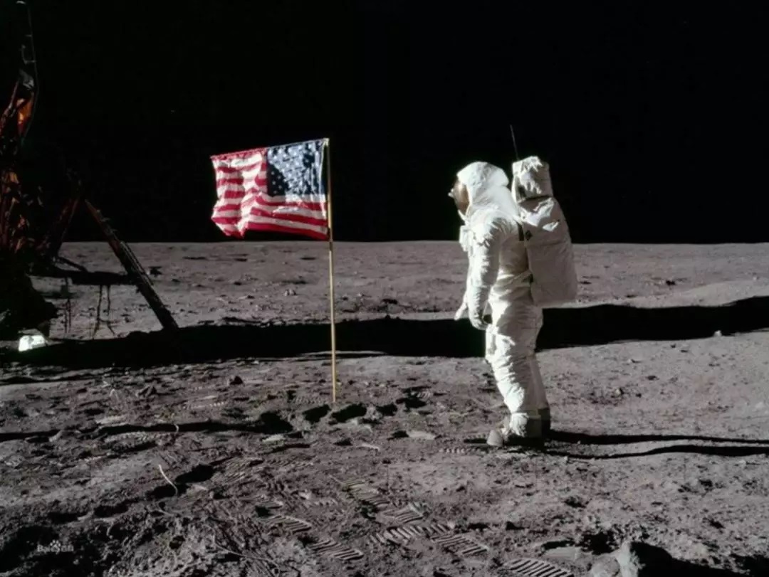 阿波罗登月是骗局还是壮举,50年前阿波罗登月影像