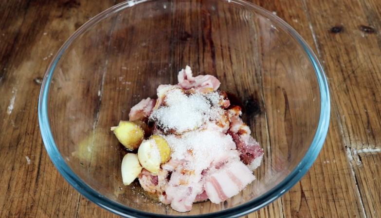 想吃羊肉串不用出去买教你在家做,想吃烧烤自助又不想自己动手