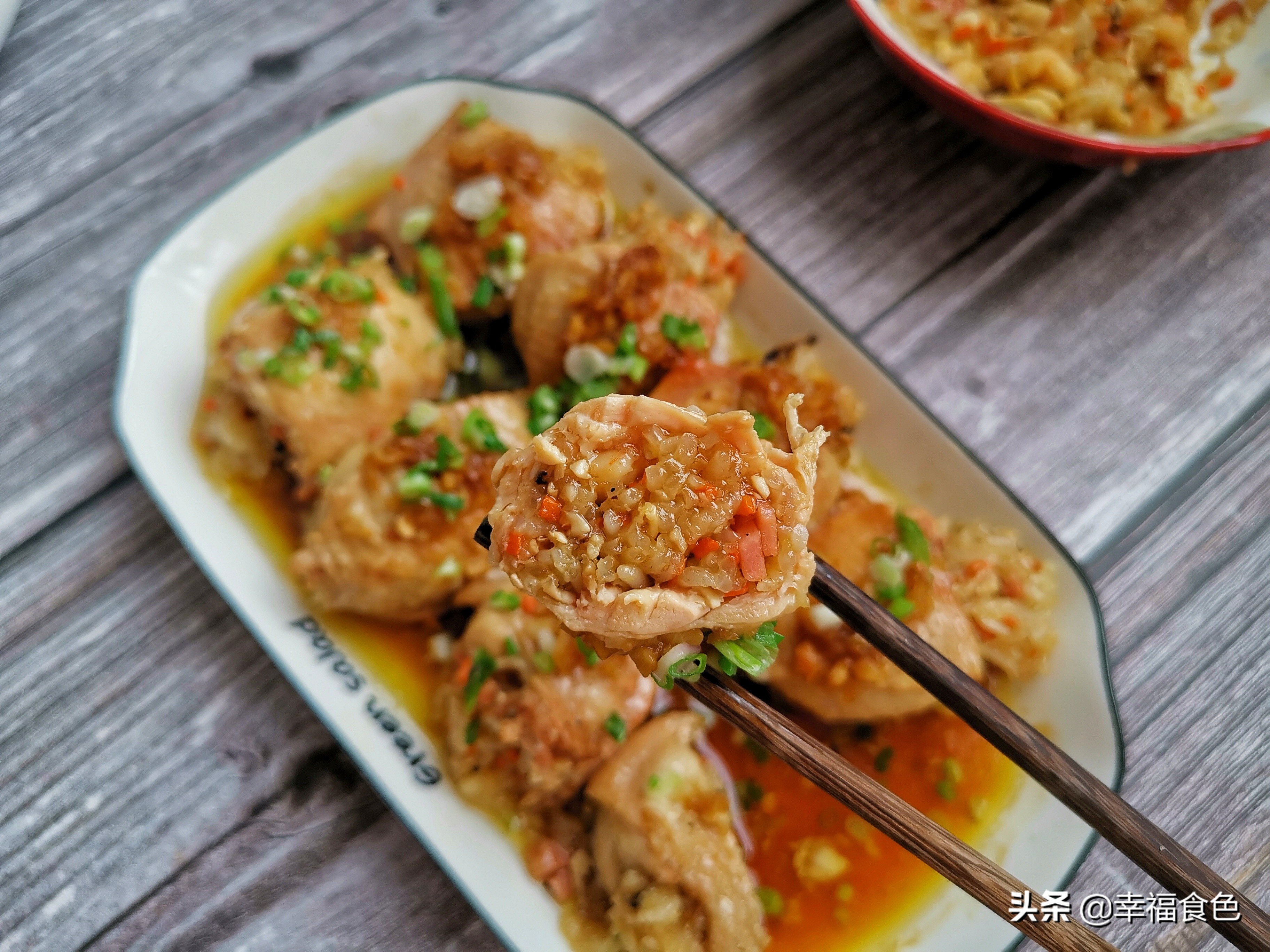 鸡翅包饭味道不错,鸡翅包饭外酥里嫩超好吃