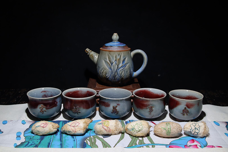 情系丝钧茶爱驻荷韵杯