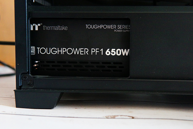 tt曜越650w,曜越智能电源怎么样