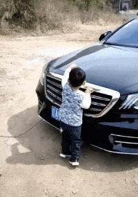 火车厕所下面是个洞,火车厕所有洞