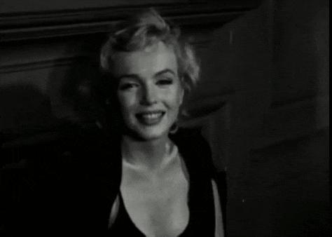 伊丽莎白·泰勒传奇一生,伊丽莎白泰勒一生八段婚姻