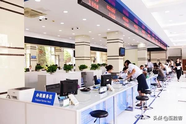 便利店卖酒需要什么证件,南宁开便利店需要什么证件