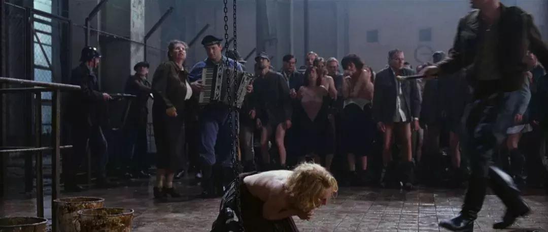 这部荷兰版“色·戒”，被低估了整整十二年